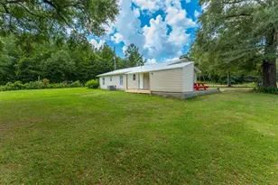 1993 Varnum Rd, Laurel Hill, FL 32567 - Photo 36