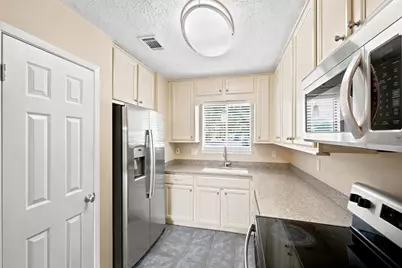 44 Berwick Circle #2, Shalimar, FL 32579 - Photo 6