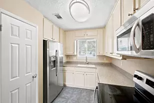 44 Berwick Cir, Shalimar, FL 32579 - Photo 6