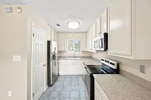 44 Berwick Cir, Shalimar, FL 32579 - Photo 8