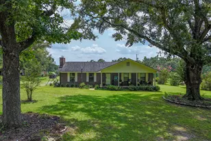 1446 Tara Cylebrico Rd, Westville, FL 32464 - Photo 2