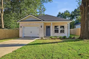 2942 McCarty Ave, Crestview, FL 32539 - Photo 1