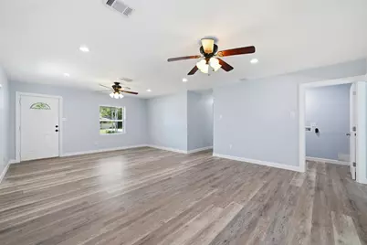 390 Davenport Avenue, Valparaiso, FL 32580 - Photo 16