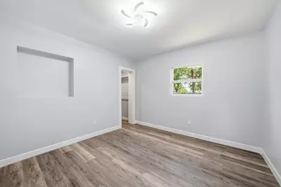 390 Davenport Avenue, Valparaiso, FL 32580 - Photo 48