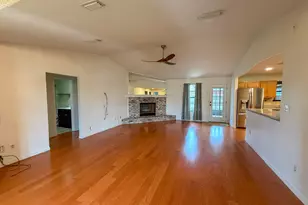 66 North St, Mary Esther, FL 32569 - Photo 4