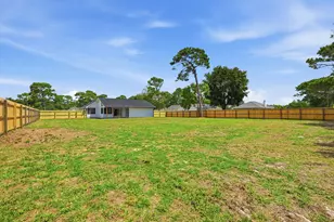 6817 Liberty St, Navarre, FL 32566 - Photo 38