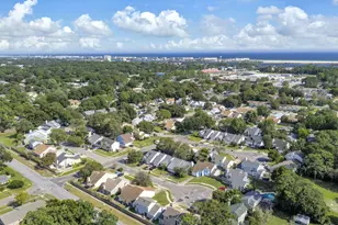 424 NW Village Ct, Fort Walton Beach, FL 32548 - Photo 40