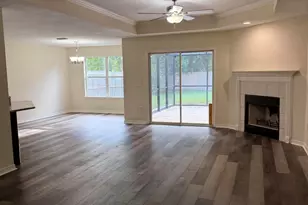 38 Howard St, Niceville, FL 32578 - Photo 2