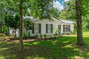6118 Buck Ward Rd, Baker, FL 32531 - Photo 2