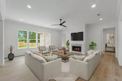588 Tulip Tree Way, Niceville, FL 32578 - Photo 2