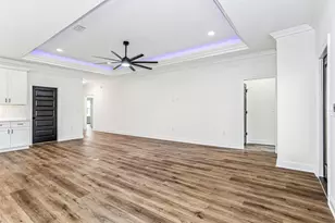 295 Howard St, Niceville, FL 32578 - Photo 6