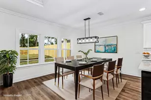 295 Howard St, Niceville, FL 32578 - Photo 8