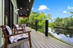 8536 Kingsley Pl, Navarre, FL 32566 - Photo 2