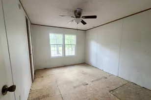 5623 Tom Sawyer Rd, Milton, FL 32583 - Photo 10