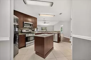 5197 Whitehurst Ln, Crestview, FL 32536 - Photo 14