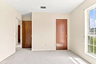 102 NW Cape Dr, Fort Walton Beach, FL 32548 - Photo 28