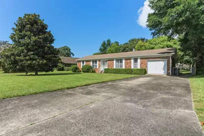 102 NW Cape Drive, Fort Walton Beach, FL 32548 - Photo 2