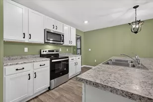 3485 Sparco Dr, Crestview, FL 32539 - Photo 12