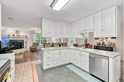 6932 Summit Place, Milton, FL 32570 - Photo 12