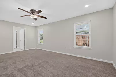 2487 Heritage Circle, Navarre, FL 32566 - Photo 32