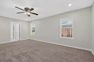 2487 Heritage Cir, Navarre, FL 32566 - Photo 32