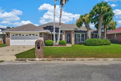 2487 Heritage Circle, Navarre, FL 32566 - Photo 2