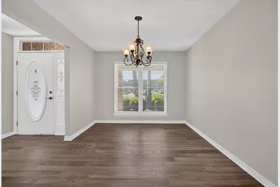 2487 Heritage Circle, Navarre, FL 32566 - Photo 6