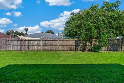 2487 Heritage Circle, Navarre, FL 32566 - Photo 14