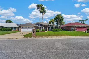 2487 Heritage Cir, Navarre, FL 32566 - Photo 56