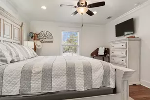 521 W Juniper Ave, Defuniak Springs, FL 32433 - Photo 12