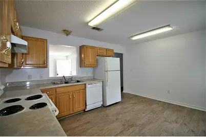552 Brock Avenue, Crestview, FL 32539 - Photo 6