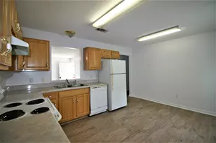 552 Brock Ave, Crestview, FL 32539 - Photo 6
