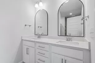 2430 Clf Holw Cir, Gulf Breeze, FL 32563 - Photo 32