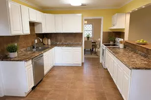 22 Country Club Rd, Shalimar, FL 32579 - Photo 4