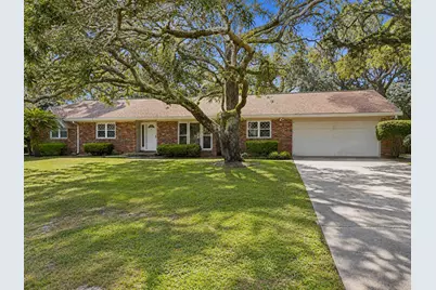 22 Country Club Road, Shalimar, FL 32579 - Photo 1