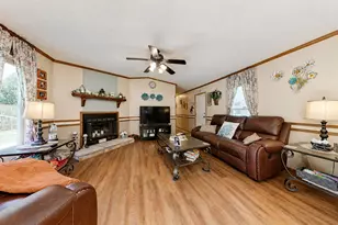 5105 Central Dr, Pace, FL 32571 - Photo 6