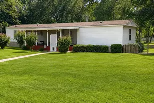 5105 Central Dr, Pace, FL 32571 - Photo 1