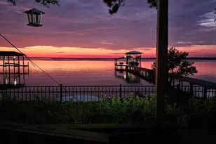 6728 E Bay Blvd, Navarre, FL 32566 - Photo 10