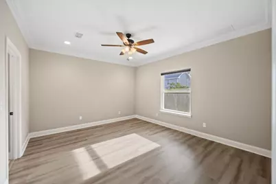 2139 Nina Street, Navarre, FL 32566 - Photo 6