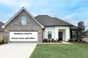 5912 Luckenbach Ln, Crestview, FL 32539 - Photo 1
