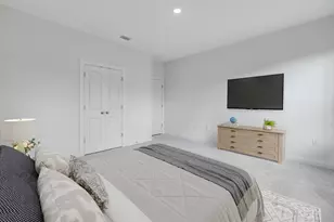 6332 Buccaneer Wy, Laurel Hill, FL 32567 - Photo 4
