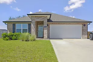 8664 Tarsus Dr, Milton, FL 32583 - Photo 1