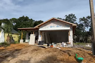 243 SE Brooks St, Fort Walton Beach, FL 32548 - Photo 2
