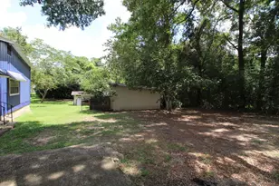 2592 Kingston Rd, Crestview, FL 32536 - Photo 16