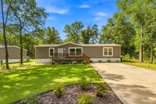 645 W Violet, Defuniak Springs, FL 32433 - Photo 2