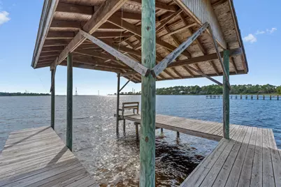 7107 Wells Avenue, Navarre, FL 32566 - Photo 12