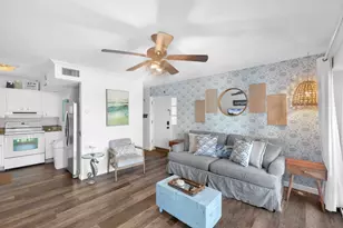 5717 Thomas Dr, Panama City Beach, FL 32408 - Photo 10