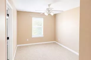 2907 Five Oaks Ln, Shalimar, FL 32579 - Photo 10