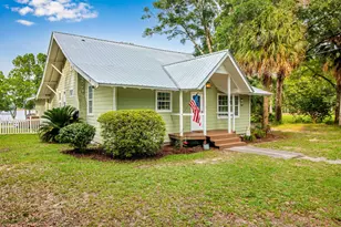 4 Engelbrecht Rd, Defuniak Springs, FL 32433 - Photo 4