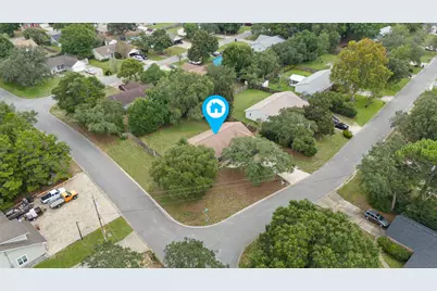 2738 Beacon Court, Navarre, FL 32566 - Photo 2